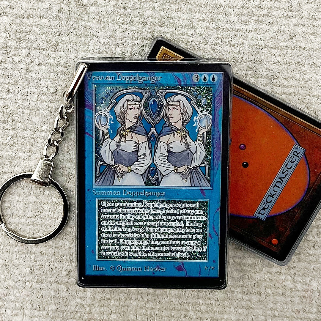 Vesuvan Doppelganger Card Quicksand Keychain