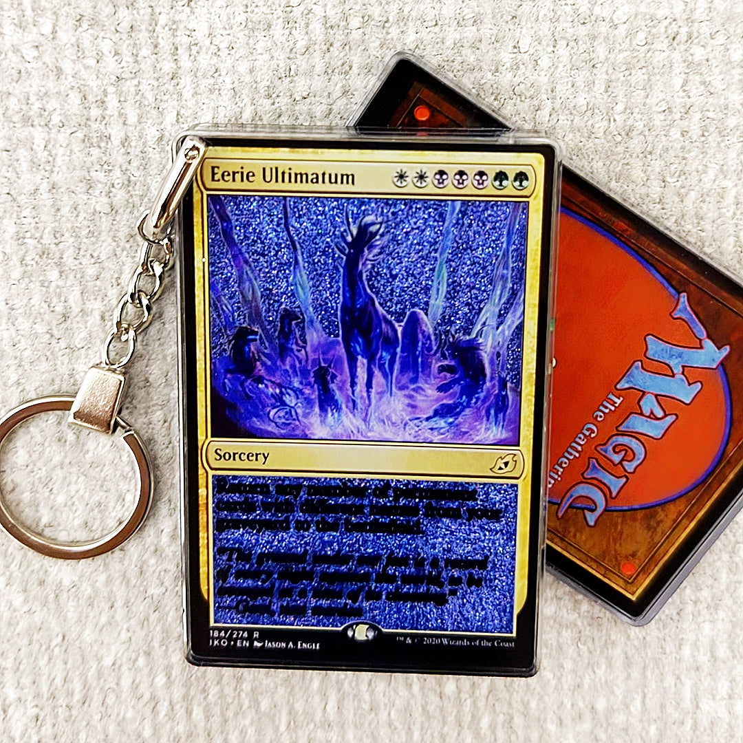 Eerie Ulrimatum Card Quicksand Keychain